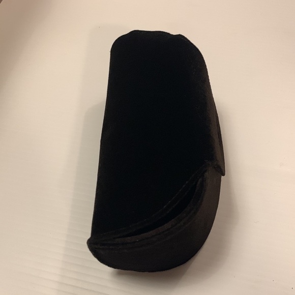 TOM Ford Sun Glass Case Velvet Black No Stains or Rips - Picture 3 of 4